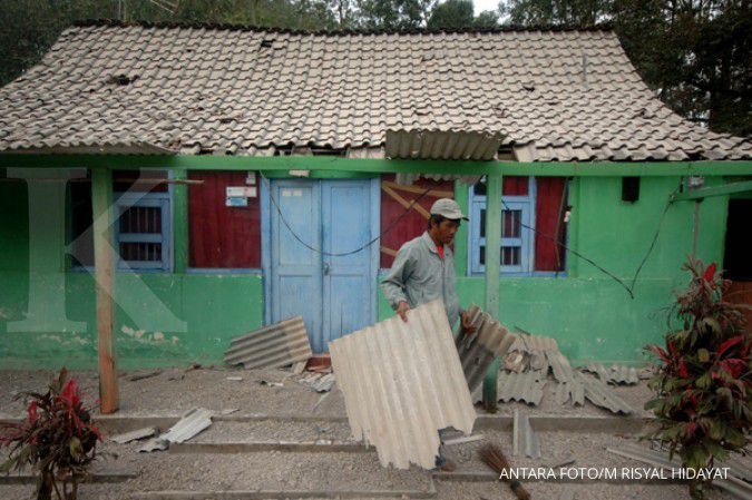 Rumah rusak, 3.000 pengungsi Kelud tak bisa pulang