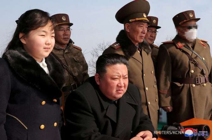 Kim Jong Un Meminta Satelit Mata-Mata Korea Utara Segera Diluncurkan 