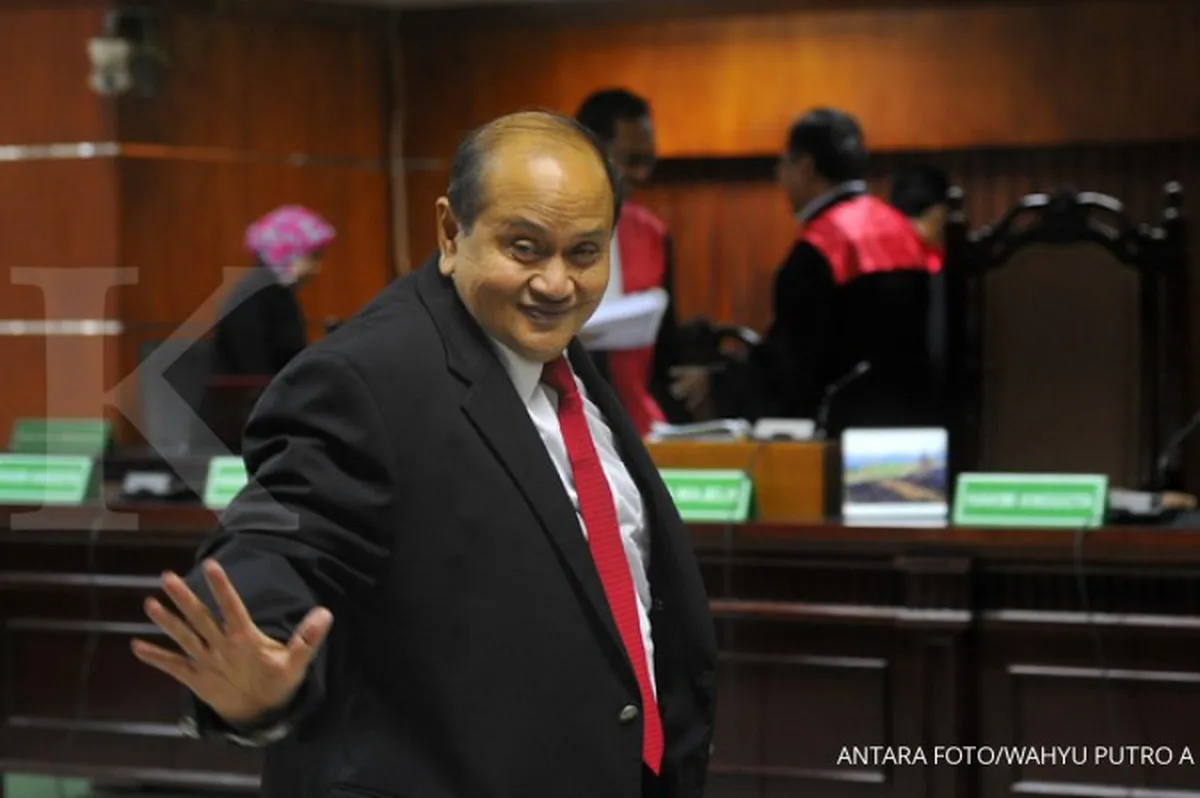 Sidang vonis Emir dibatalkan hingga pekan depan