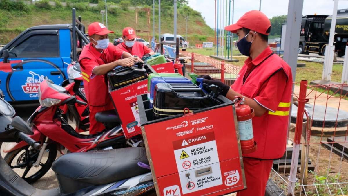 Selama PPKM Darurat 3-20 Juli, Penggunaan Bensin Oleh Masyarakat Turun 10%