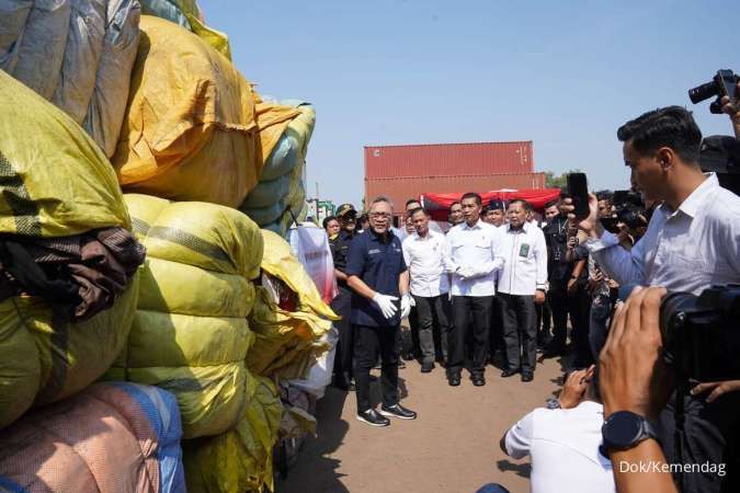 Mendag Pimpin Ekspose Penindakan Produk Impor Ilegal Temuan Satgas Senilai Rp 46,19 M