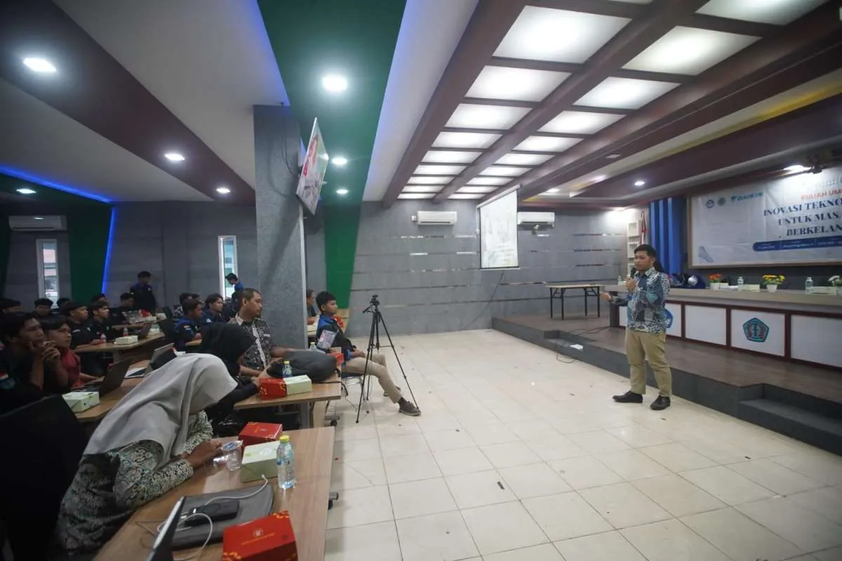 Daikin Lanjutkan Program Goes To Campus, Terbaru ke Politeknik Negeri Pontianak