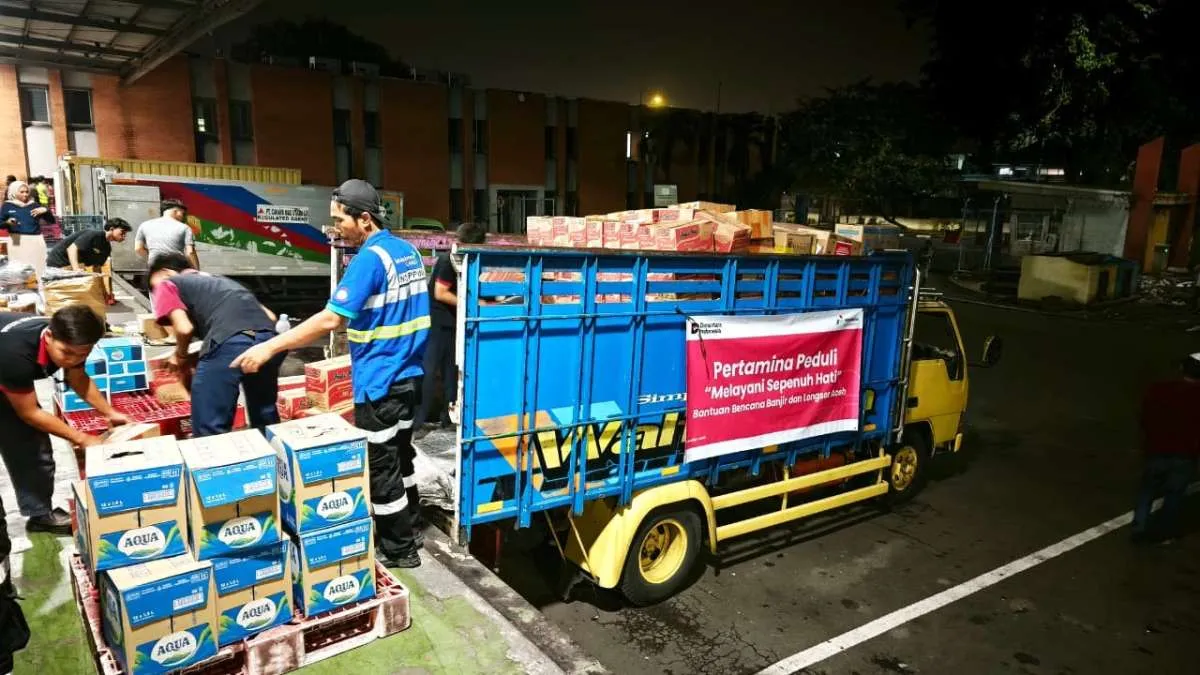 PGN dan Garuda Indonesia Salurkan 3 Ton Bantuan untuk Korban Bencana Banjir Sumatra