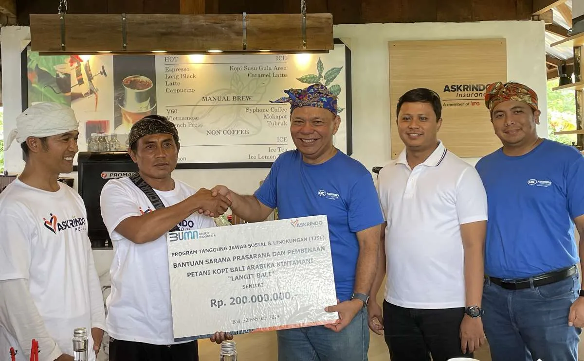 Askrindo Salurkan Rp 200 Juta untuk Program Pemberdayaan Petani Kopi Bali