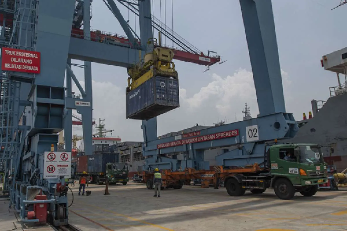 BI Pangkas Proyeksi Defisit Transaksi Berjalan (CAD) pada 2022