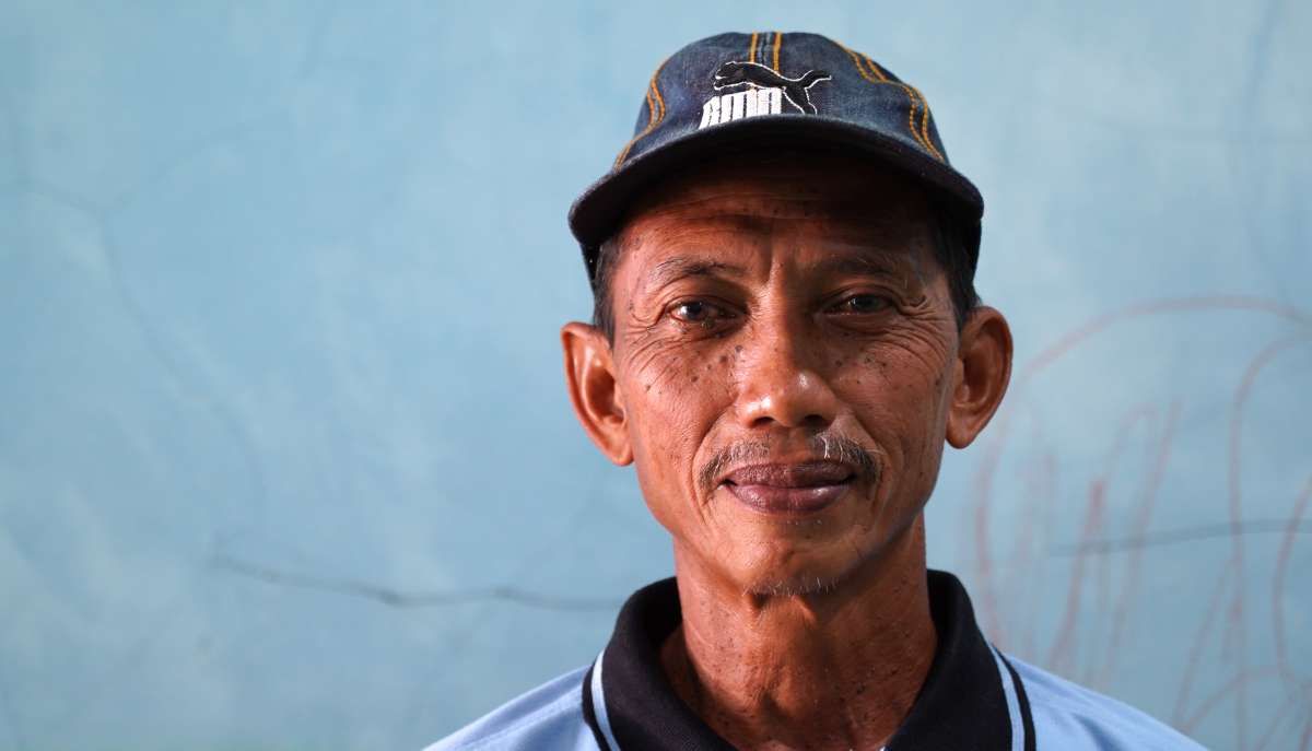 Petani Hoki Berkat Panen Tembakau nan Wangi