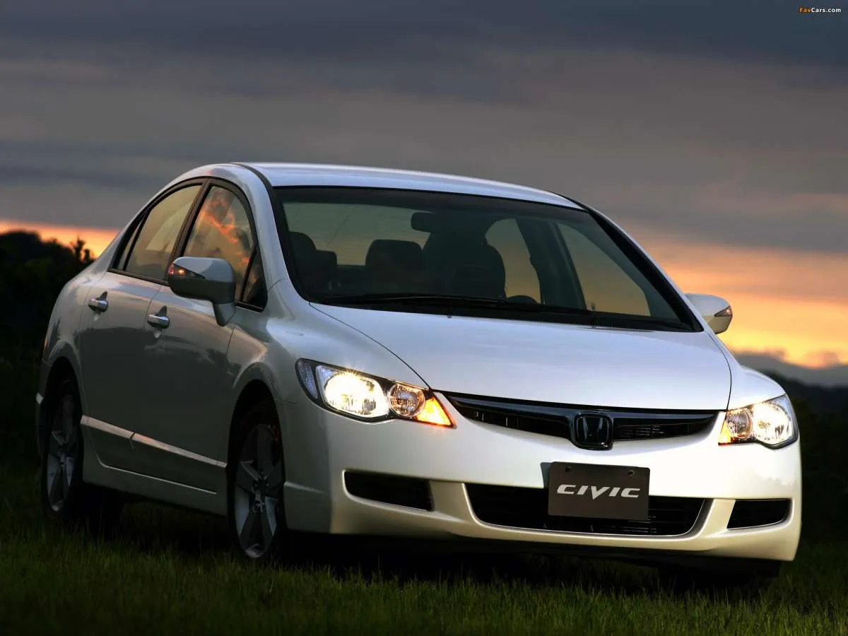 Dulu sedan mewah, harga bekas mobil Honda Civic generasi Rp 100 juta-an