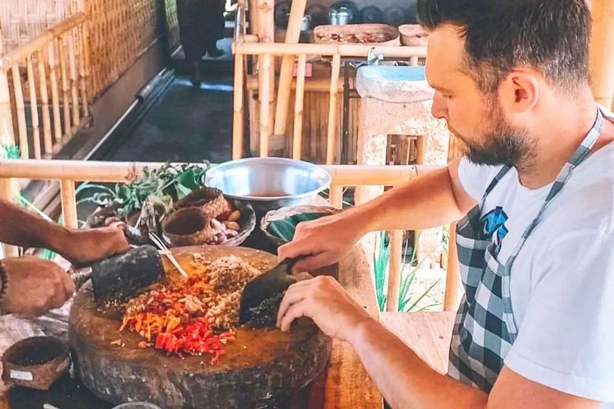 Mulai dari Rp 350.000, Cooking Class Balinese Menu By Bakas Dari Tiket.co