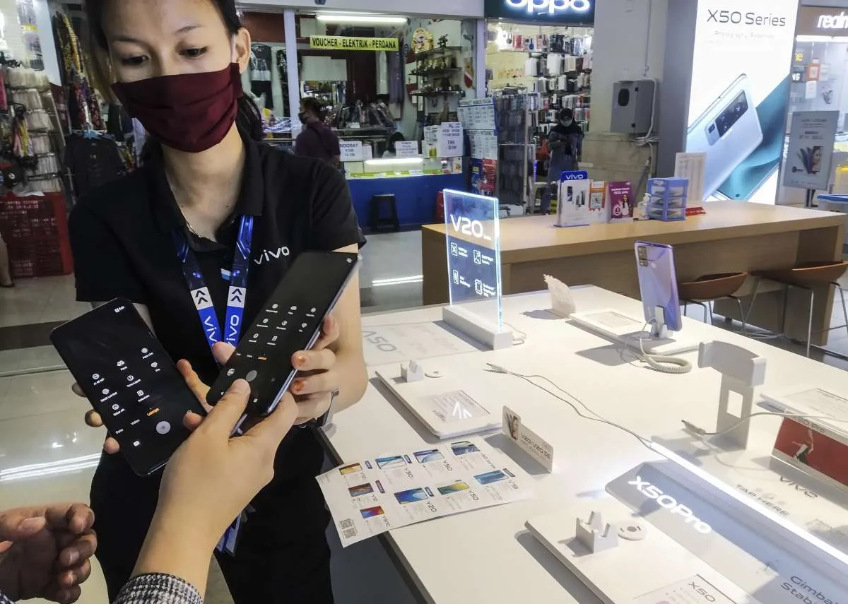 Menyusul Redmi Note 10 5G, Harga Hp Vivo V23e Turun Selama Januari 2022
