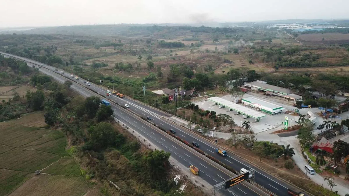 Saat libur Natal dan tahun baru, istirahat di rest area dibatasi maksimal 60 menit