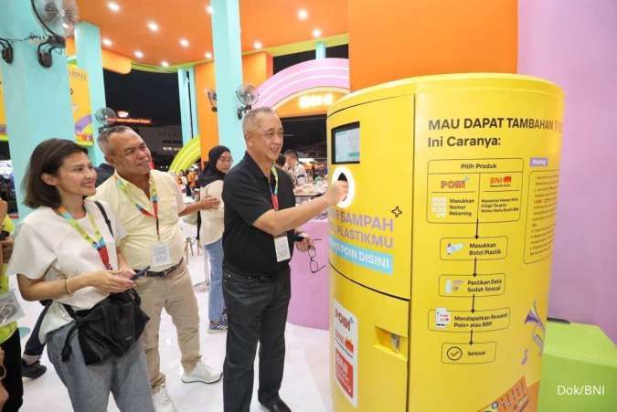 Sampah Plastik Bisa Ditukar Jadi Hadiah di Recycle Vending Machine BNI Java Jazz 