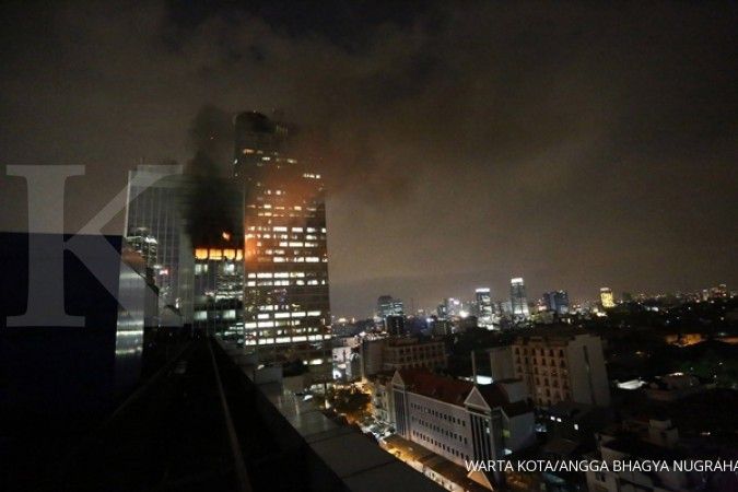 Kosgoro kebakaran, jalan Thamrin merayap