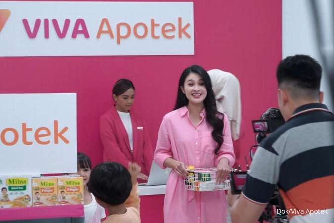 Sandra Dewi, dari Konsumen Setia Jadi Duta Viva Apotek