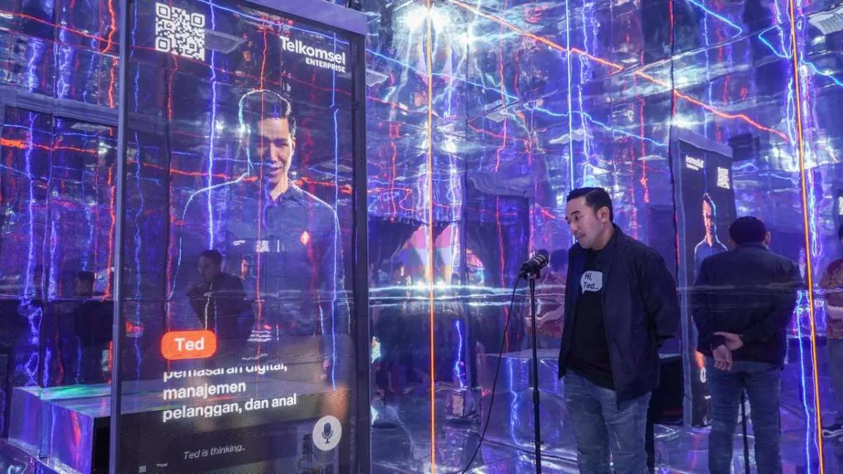 Melayani Pebisnis, Telkomsel Melatih Sendiri Ted, Asisten Virtual Berbasis AI