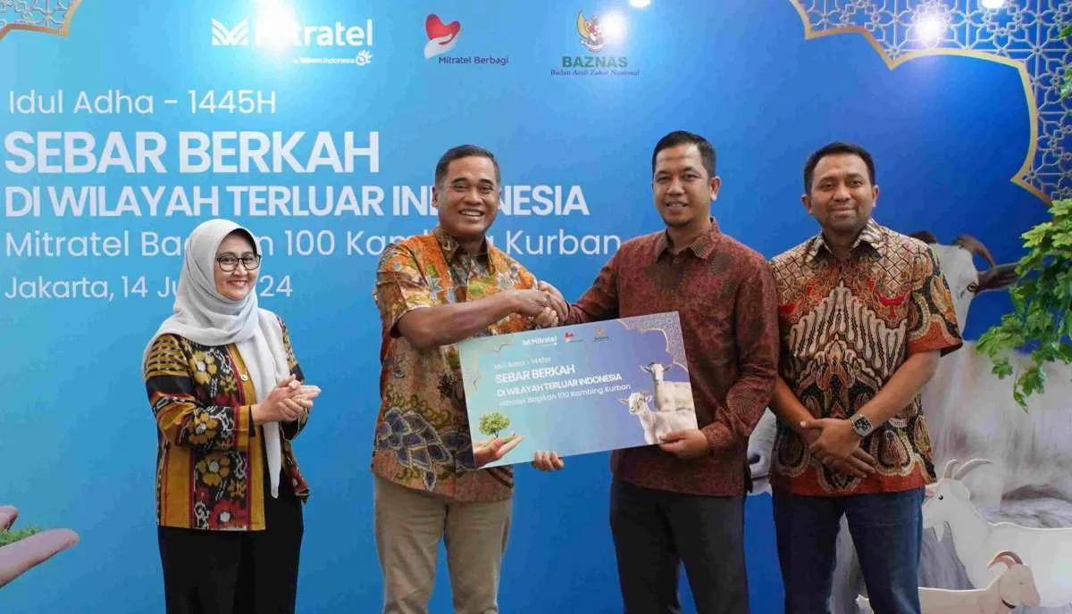 Mitratel Gandeng Baznas Salurkan Hewan Kurban hingga Wilayah Terluar Indonesia