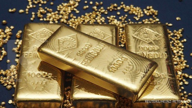 Emas turun usai sentuh harga tertinggi tiga pekan