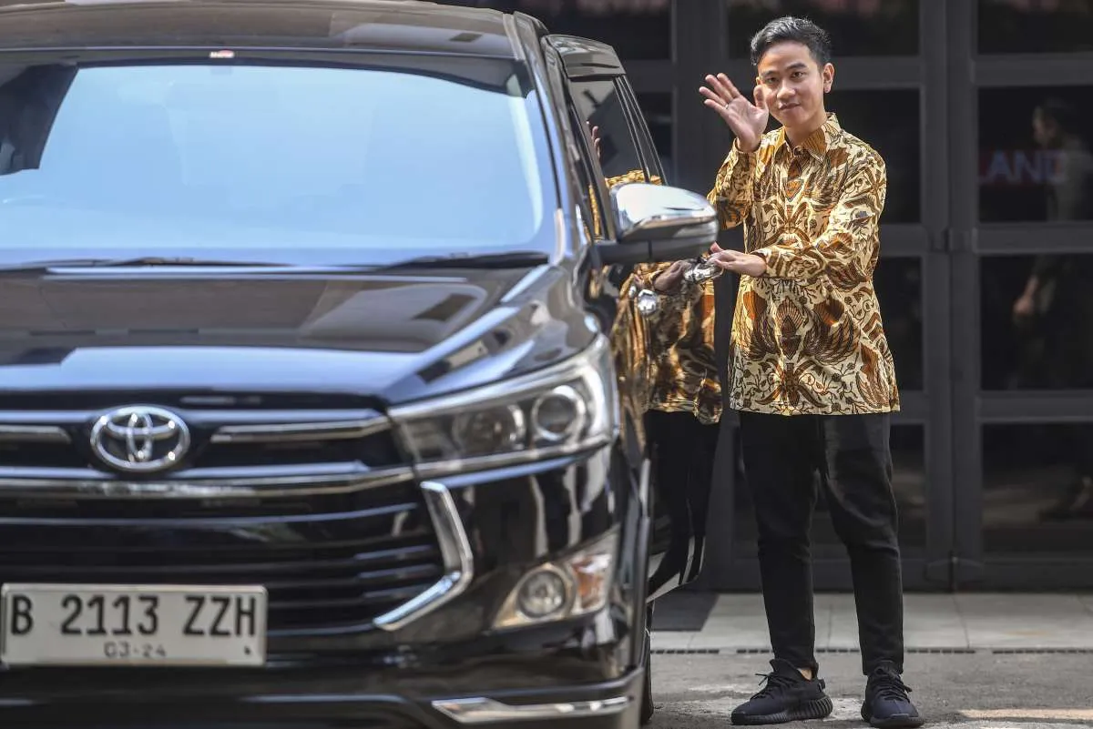 Gibran Rakabuming Sudah Kantongi SKCK dari Baintelkam Polri