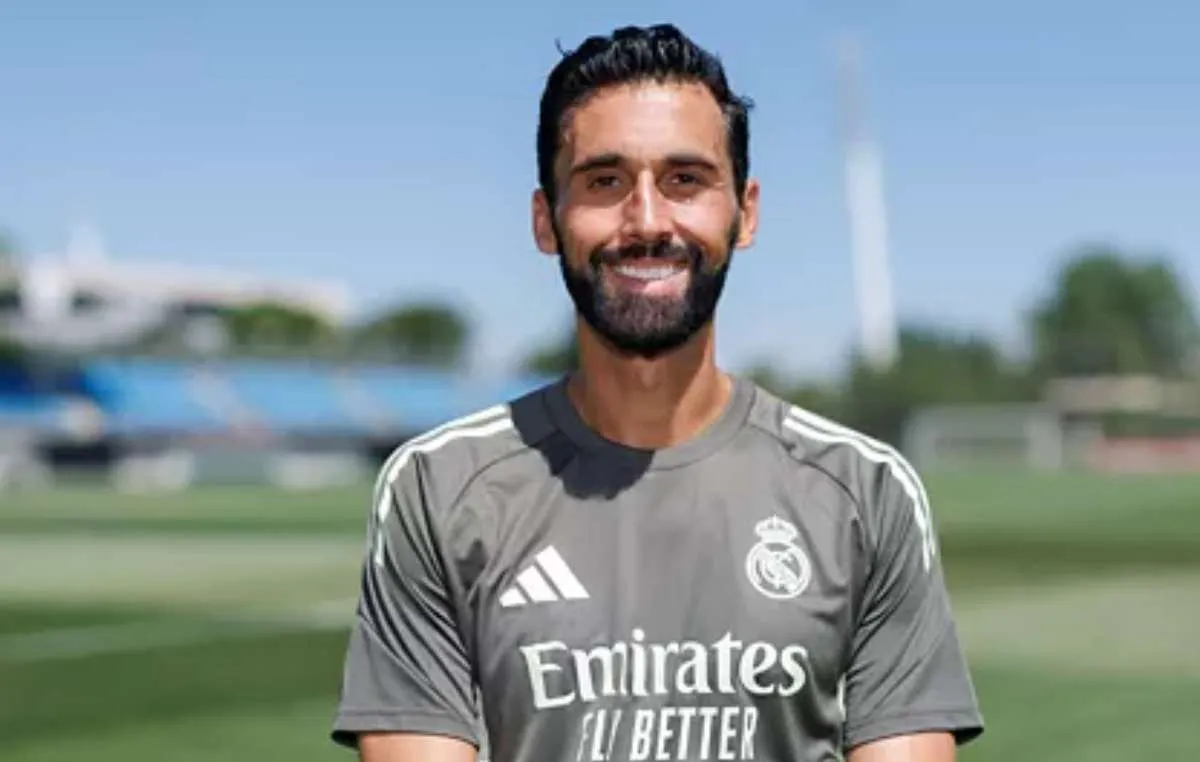 Nasib Arbeloa: Trofi Wajib Diraih Demi Kursi Pelatih Real Madrid