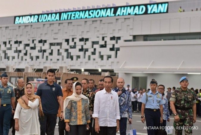 Jokowi resmikan terminal baru Bandara Udara Ahmad Yani