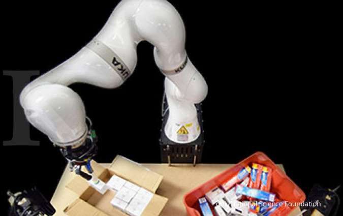 Gudang logistik semrawut, robot cerdas bisa mengemas paket dengan cermat