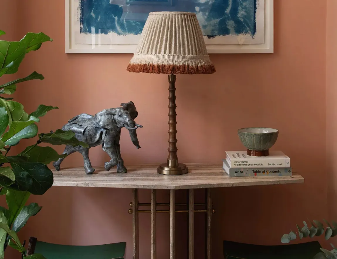 warna cat dinding vintang merah muda peach