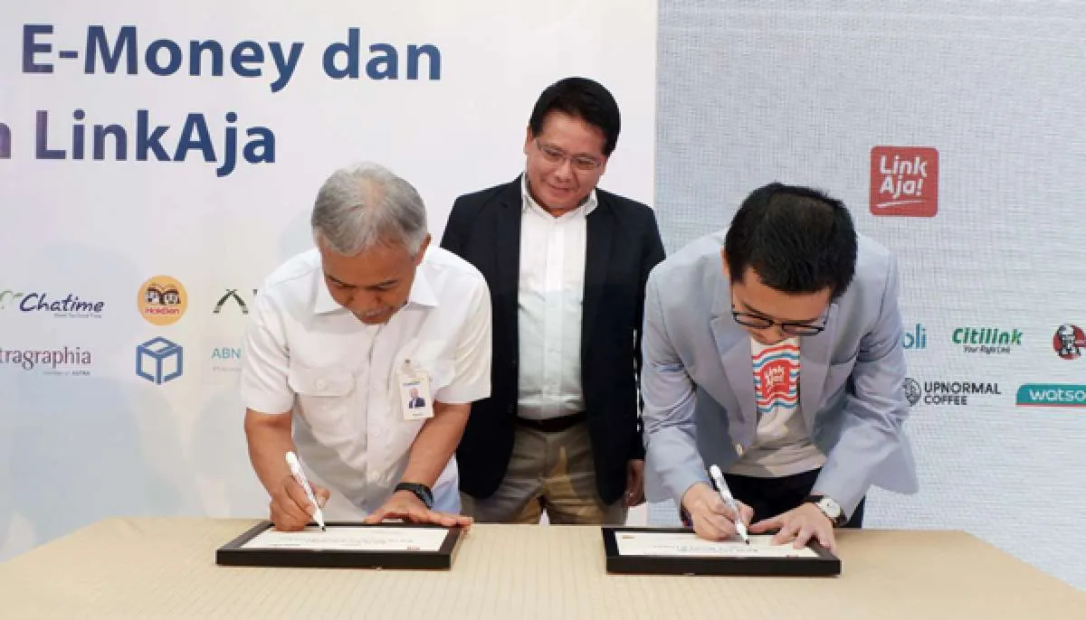 Permudah pengguna non nasabah Bank Mandiri, LinkAja bisa dipakai top up e-money