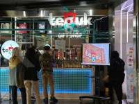 Baru Seumur Jagung di BEI, Bisnis TGUK Merosot dan Tutup Ratusan Gerai Usai IPO