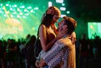 7 Ide Kencan Romantis dan Anti Mainstream Bareng Pasangan, Coba Nonton Konser