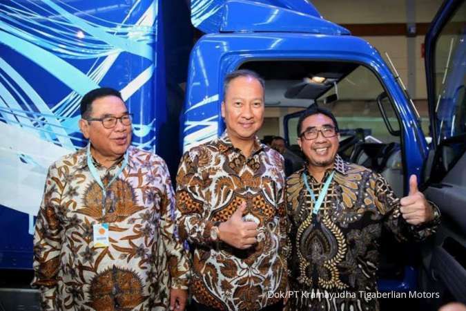 Mitsubishi Fuso Luncurkan Varian Fighter Terbaru dan Pamerkan Truk Listrik eCanter