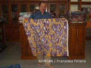 Asiwa awali karier dari pedagang batik keliling (3)