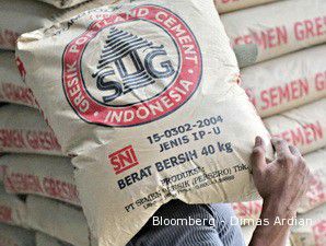 Gempa Gerus Target Produksi Semen Gresik 