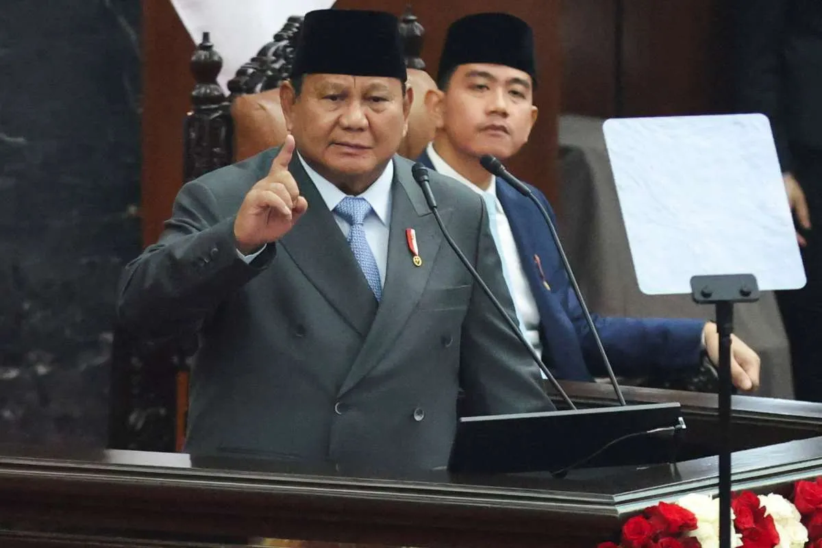 Prabowo: Orang Miskin Tak Boleh Bayar Lagi untuk Dapat Bansos