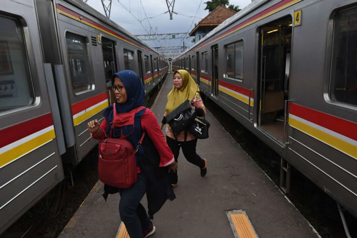 Penumpang KAI Commuter Capai 400 Juta pada Tahun 2025