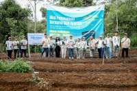 BCA Syariah Tanam 1.500 Pohon di Cisitu, Sukabumi untuk Mitigasi Banjir dan Longsor