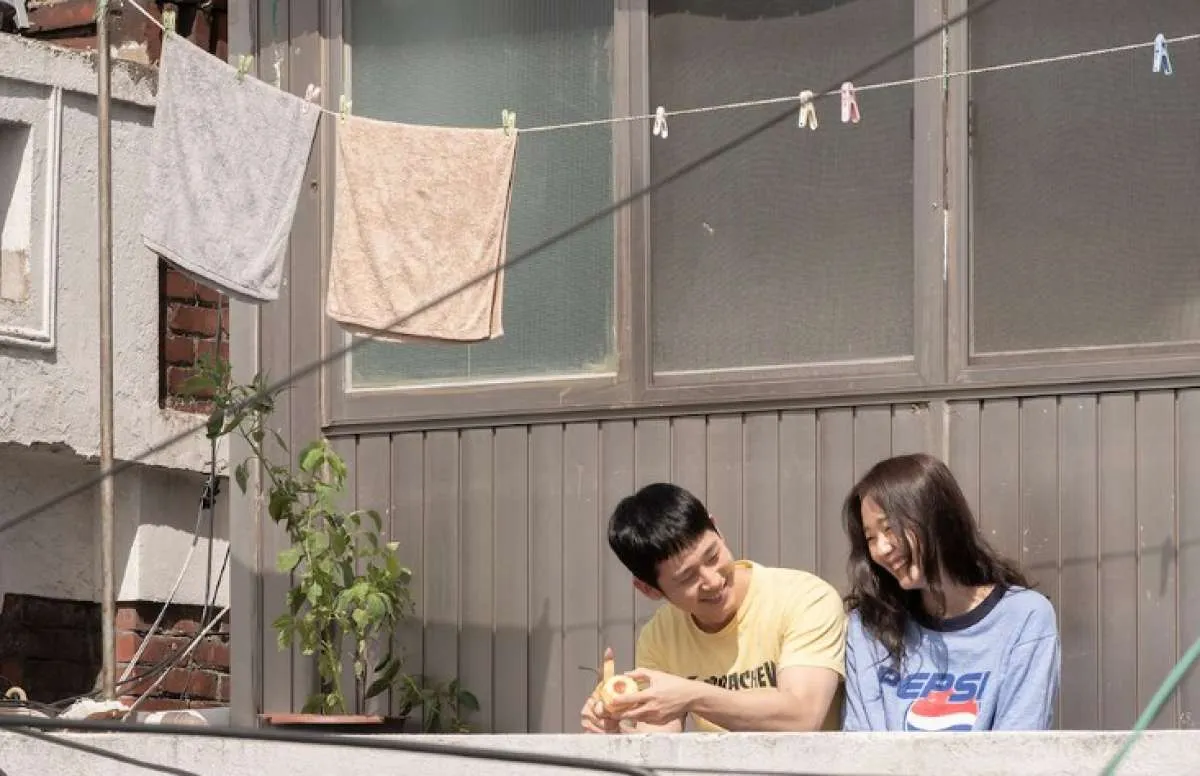 Rekomendasi 7 film Korea romantis, tampilkan artis populer Jung Hae In dan Son Ye Jin