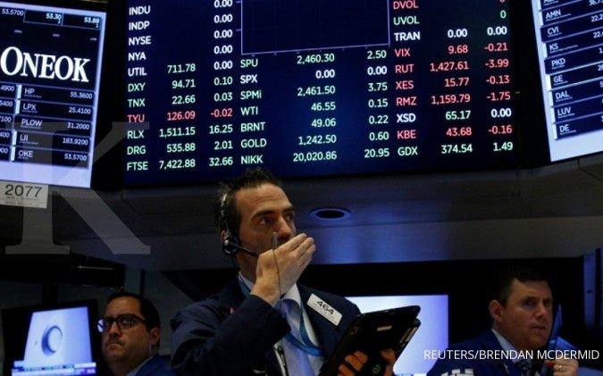 Mayoritas bursa Wall Street ditutup turun