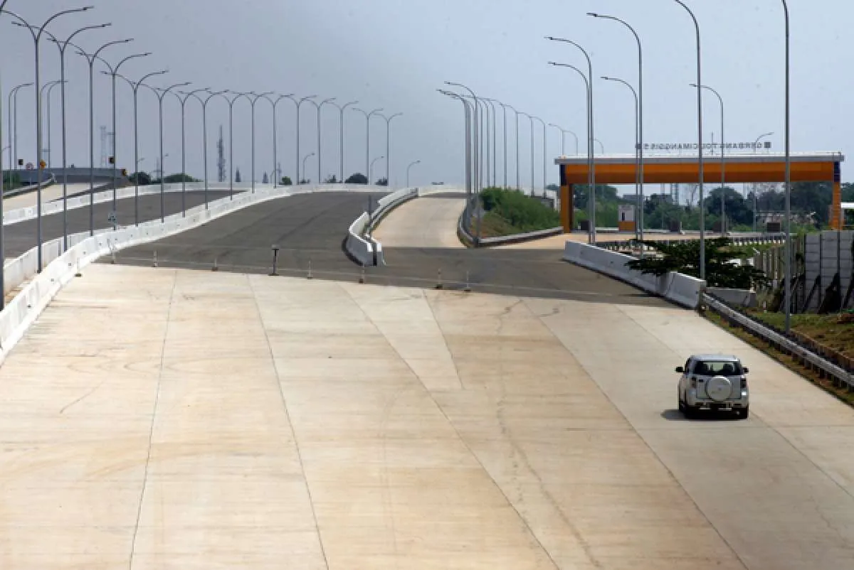 Pendapatan Waskita Toll Road dari bisnis jalan tol anjlok terdampak corona