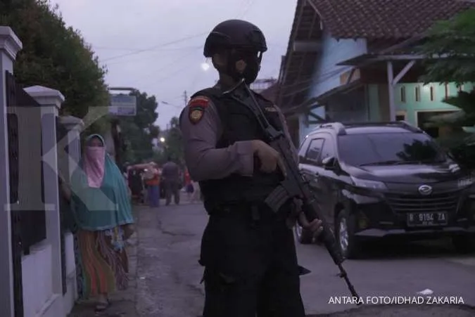 Indonesia arrests 24 people over links to extremist financing