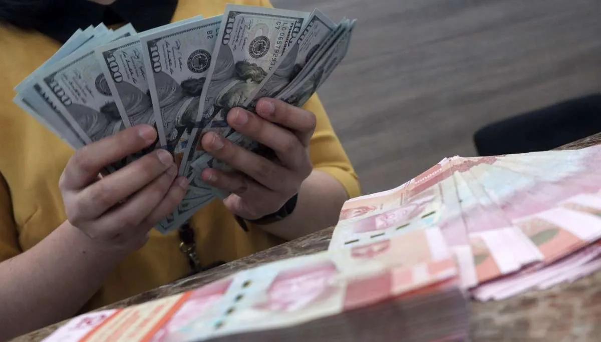 Menilik dampak kenaikan harga komoditas energi terhadap penerimaan negara
