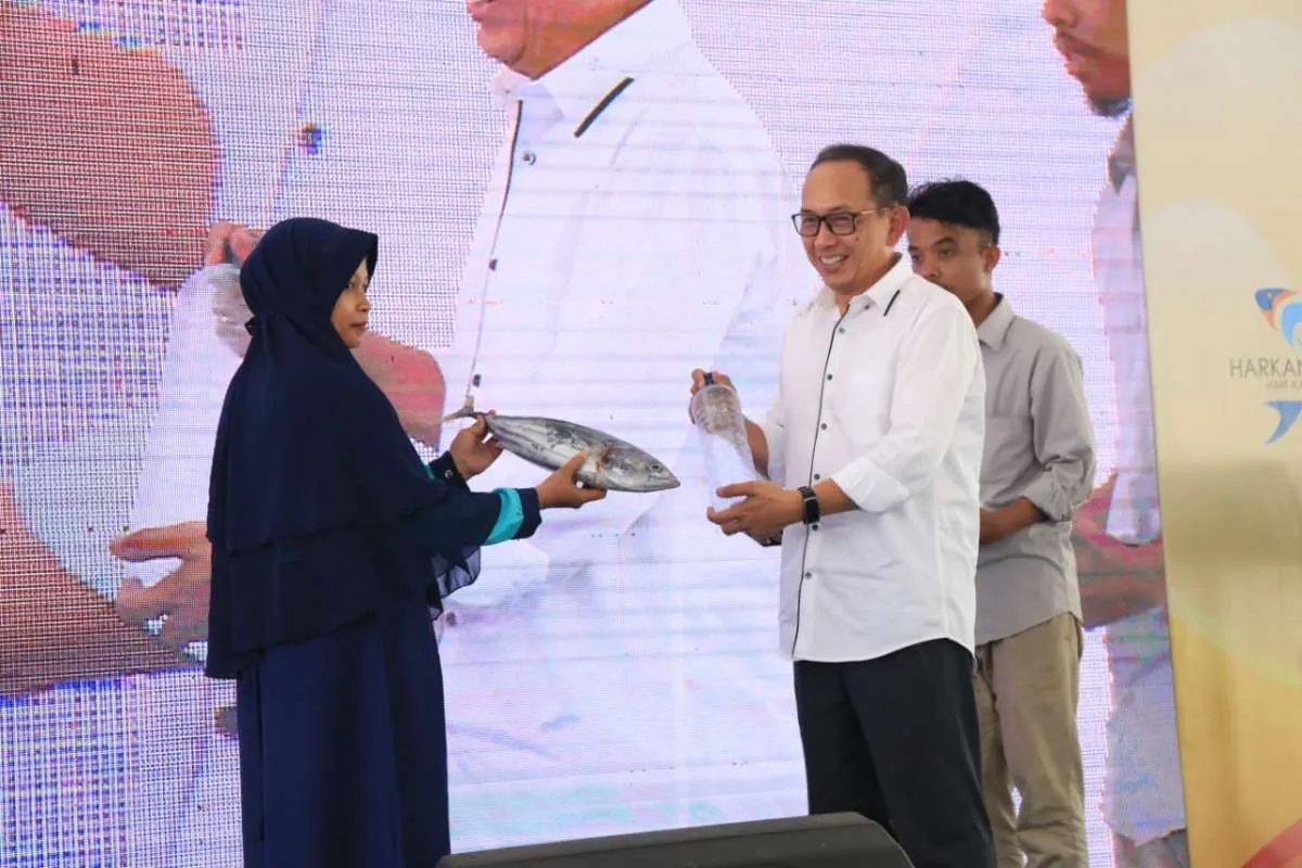 Sambut hari Ikan Nasional, Perum Perindo rangkul milenial jadi Duta Perikanan 2019