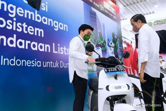 Jokowi Targetkan Penggunaan 2 Juta Unit Kendaraan Listrik di 2025, Bisa Tercapai?