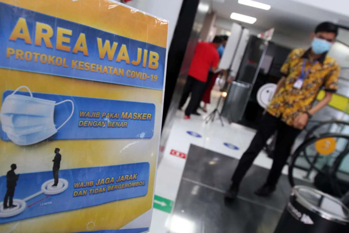 Per 23 September: Kasus Corona RI tembus 4.201.559, terus pakai masker