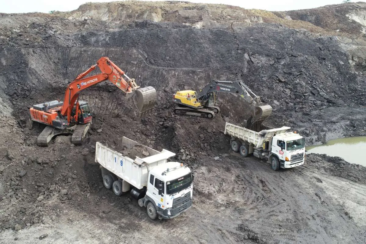 FIRE Catatkan Pemangkasan Rugi Bersih, Sektor Energi Minim Katalis