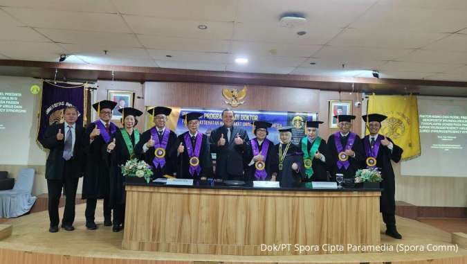 Pimpinan Spora Comm Berhasil Rengkuh Gelar Doktor dari Universitas Indonesia