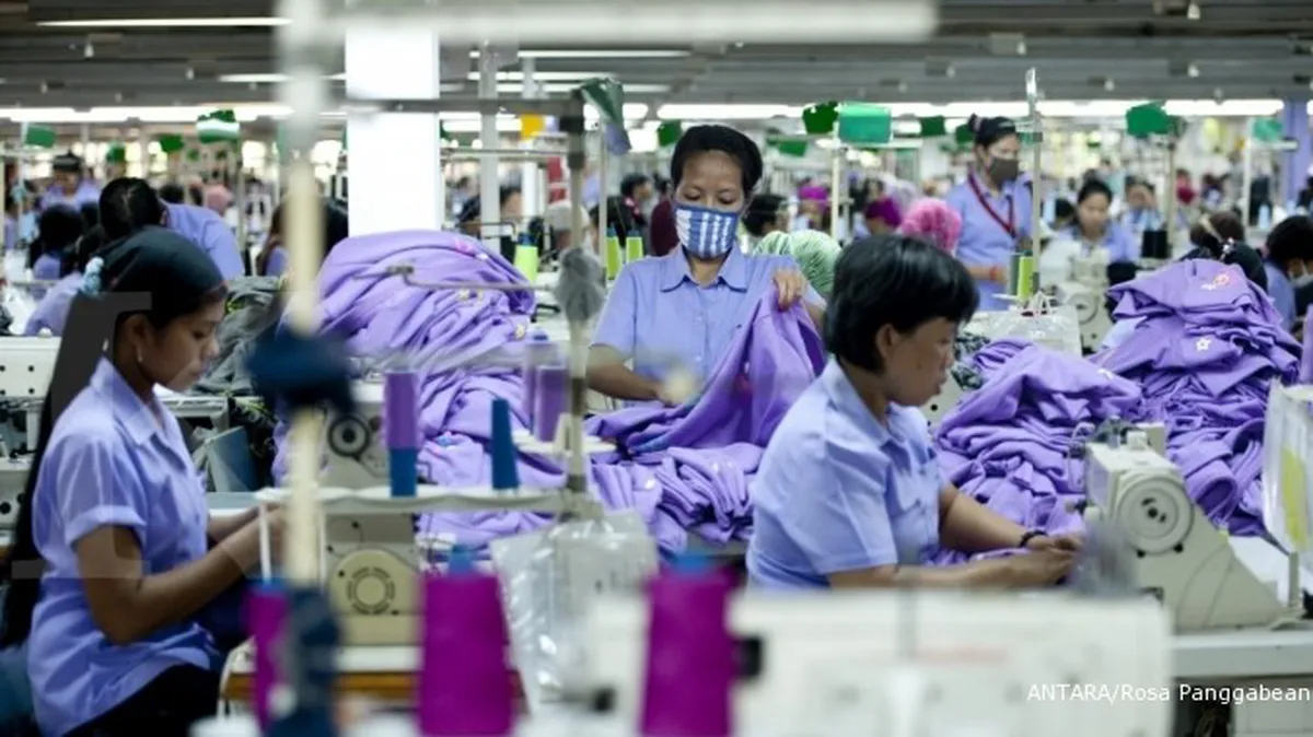 Keputusan Jokowi soal penangguhan upah ditunda