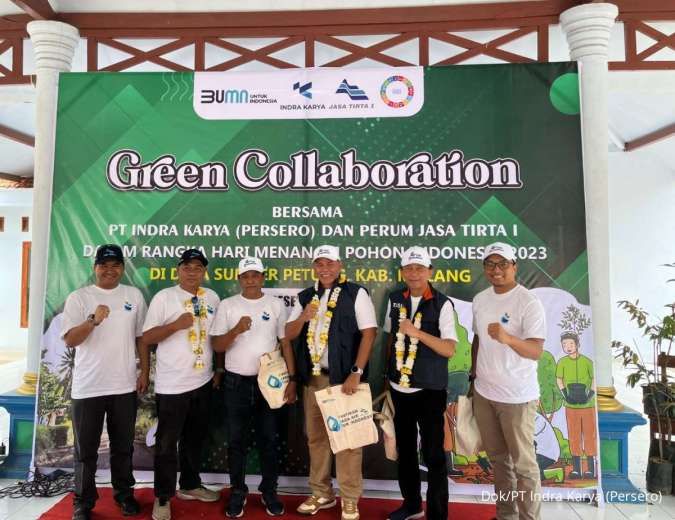 Green Collaboration Indra Karya & PJT I Bangun Masyarakat Desa lewat Pembibitan Pohon