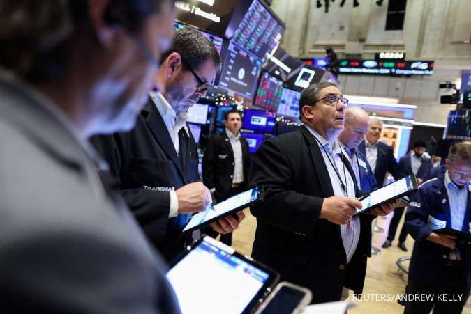 Wall Street Mixed,S&P 500 Nyaris Stagnan Saat Investor Menanti Rilis Data Ekonomi AS