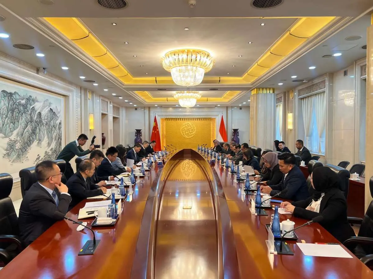 Garap Proyek Kereta Tanpa Rel di IKN, Menhub Ajak Investor China 