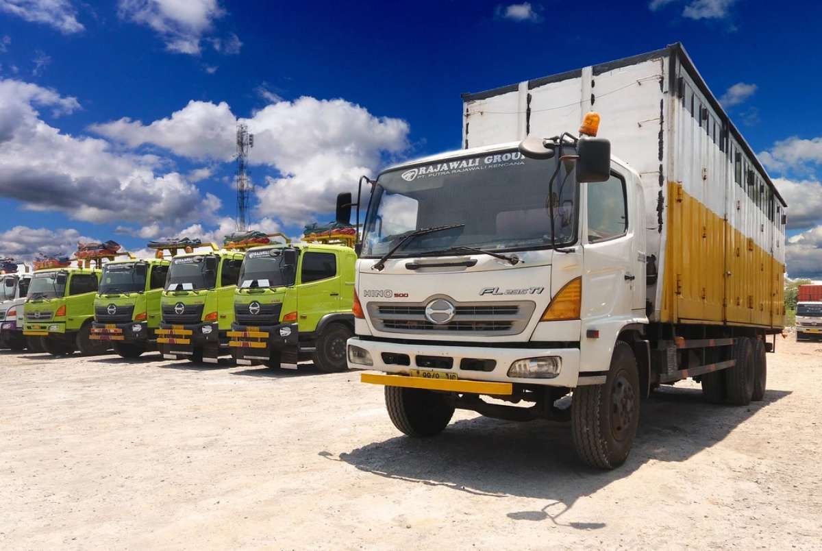 Putra Rajawali Kencana (PURA) Memperkuat Layanan Energi dan Kimia