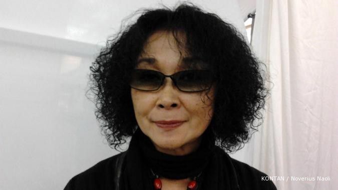 Mardiana melego ruko dan tanah demi fashion week